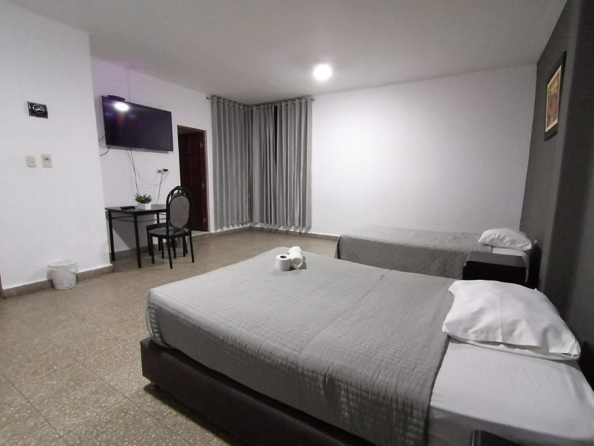 Suite Trujillo Esterno foto